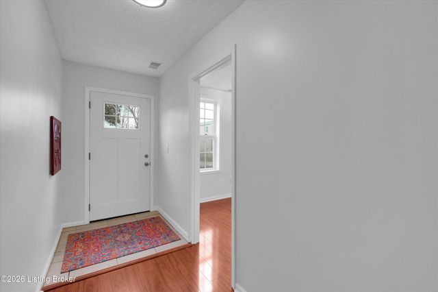 1108 Schiller Ave, Louisville, KY 40204