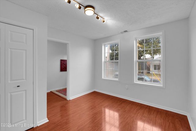 1108 Schiller Ave, Louisville, KY 40204