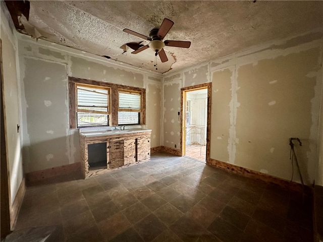 904 Buford St, Corpus Christi, TX 78404