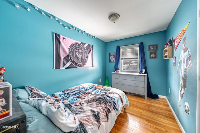 48 Hathorn Boulevard, Saratoga Springs, NY 12866