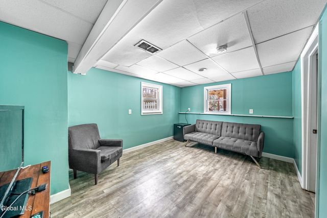 48 Hathorn Boulevard, Saratoga Springs, NY 12866