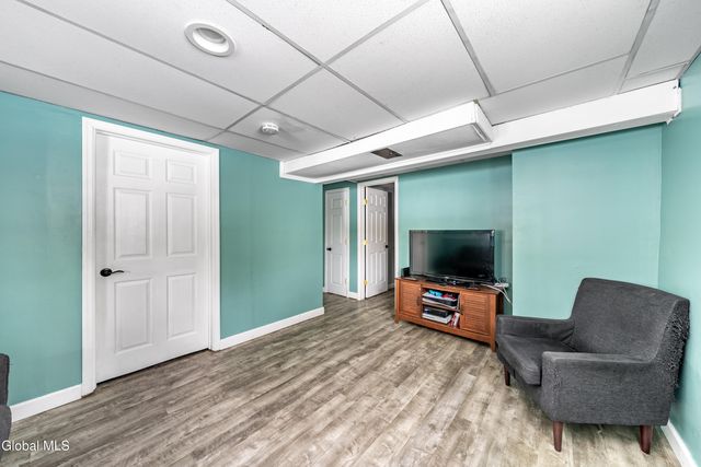 48 Hathorn Boulevard, Saratoga Springs, NY 12866