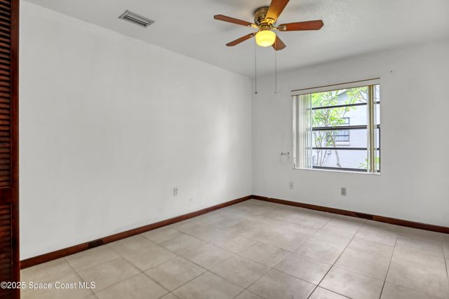 178 Cinnamon Lake Circle, Melbourne, FL 32901