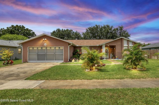 178 Cinnamon Lake Circle, Melbourne, FL 32901