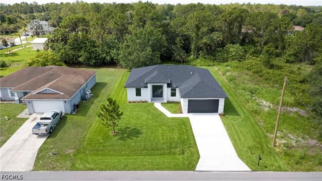 3213 51st ST W, Lehigh Acres, FL 33971