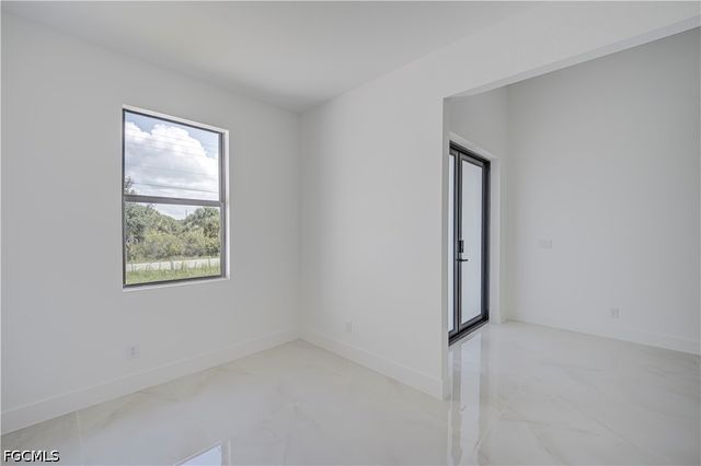 3213 51st ST W, Lehigh Acres, FL 33971