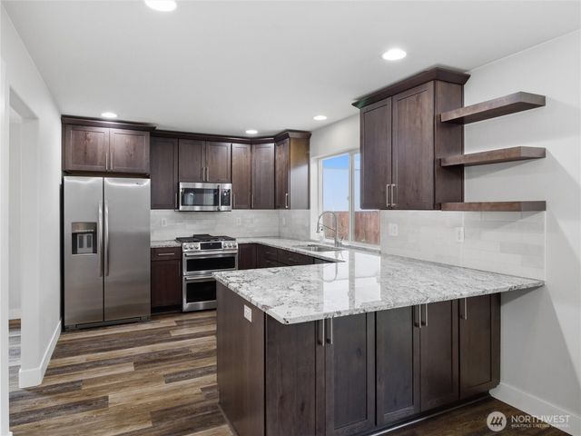 6740 Kirsop Village Drive SW, Olympia, WA 98512