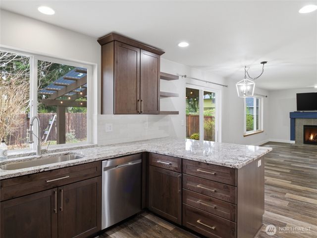 6740 Kirsop Village Drive SW, Olympia, WA 98512