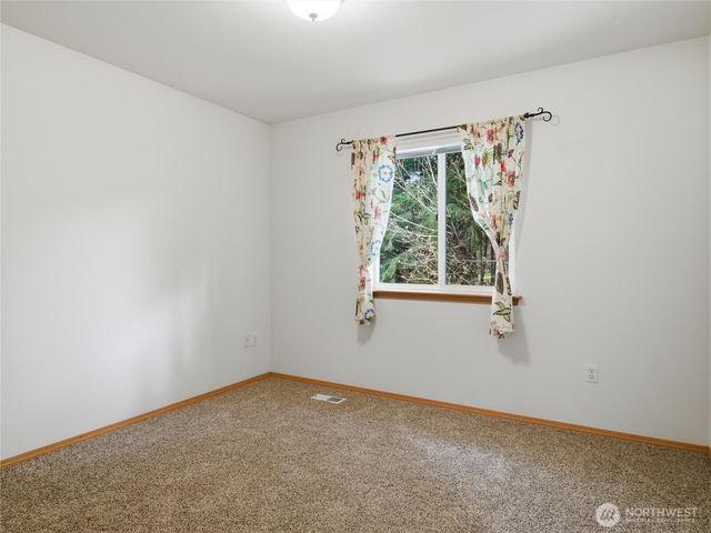 6740 Kirsop Village Drive SW, Olympia, WA 98512