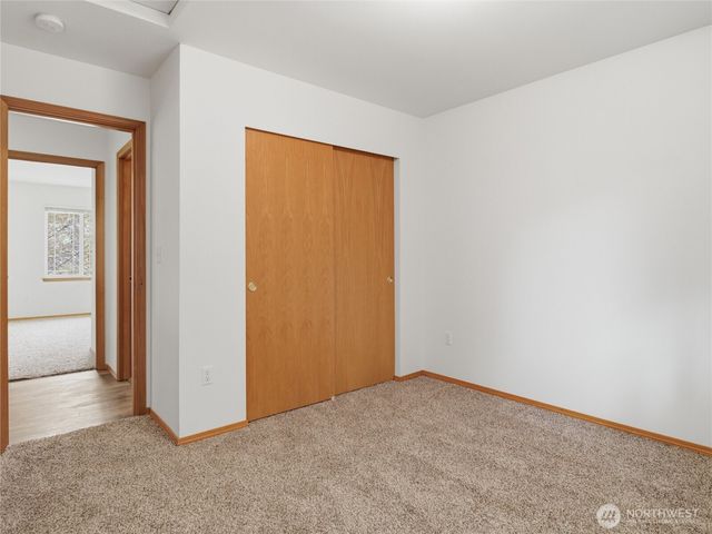 6740 Kirsop Village Drive SW, Olympia, WA 98512