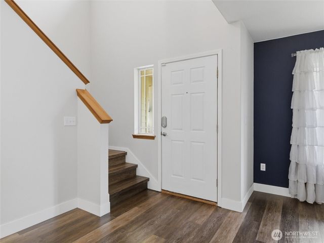 6740 Kirsop Village Drive SW, Olympia, WA 98512