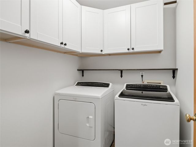 6740 Kirsop Village Drive SW, Olympia, WA 98512