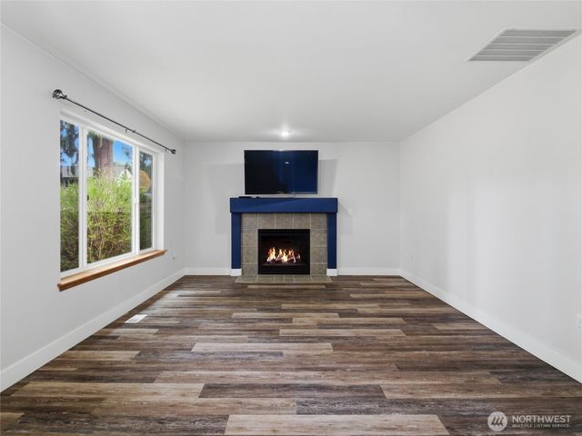 6740 Kirsop Village Drive SW, Olympia, WA 98512