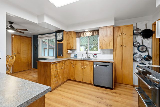 3105 W Beacon Ave, Spokane, WA 99208