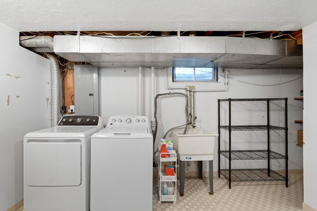 3105 W Beacon Ave, Spokane, WA 99208