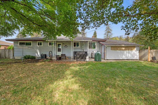 3105 W Beacon Ave, Spokane, WA 99208