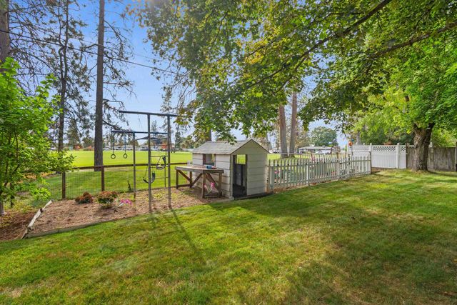 3105 W Beacon Ave, Spokane, WA 99208