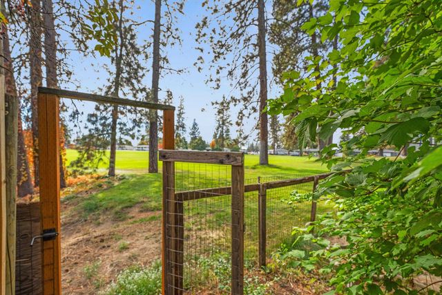 3105 W Beacon Ave, Spokane, WA 99208