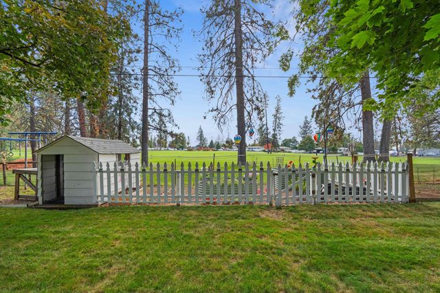 3105 W Beacon Ave, Spokane, WA 99208