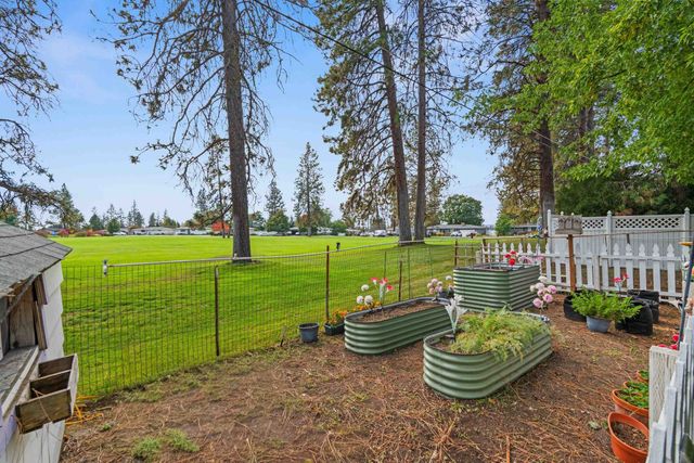 3105 W Beacon Ave, Spokane, WA 99208
