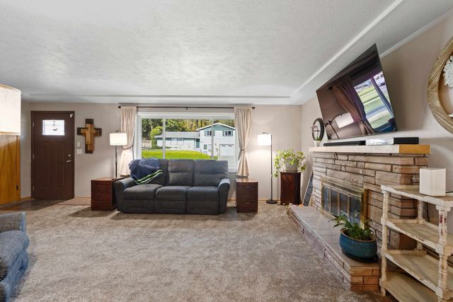3105 W Beacon Ave, Spokane, WA 99208