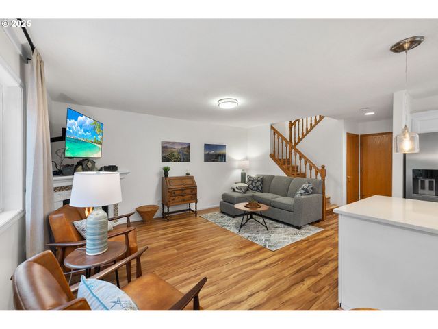 1021 Sw 24TH St, Troutdale, OR 97060