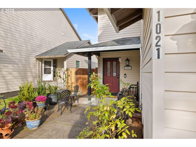 1021 Sw 24TH St, Troutdale, OR 97060