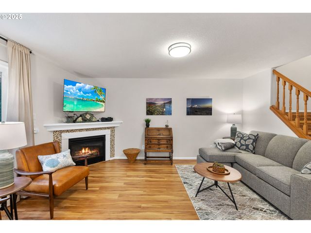 1021 Sw 24TH St, Troutdale, OR 97060