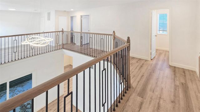 12811 Ashford Knoll Drive, Houston, TX 77082