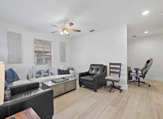 111 Evergrene Parkway, Palm Beach Gardens, FL 33410