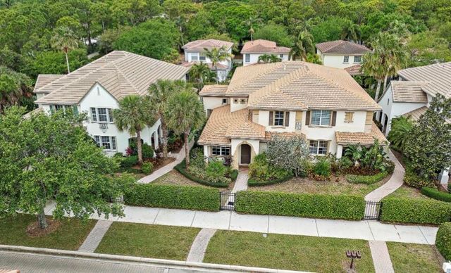 111 Evergrene Parkway, Palm Beach Gardens, FL 33410