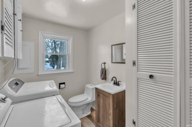 2316 Lima Lane, Fort Wayne, IN 46818