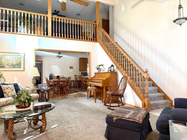 927 Woodridge Court, Decatur, IN 46733