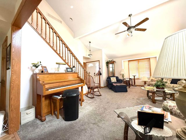 927 Woodridge Court, Decatur, IN 46733