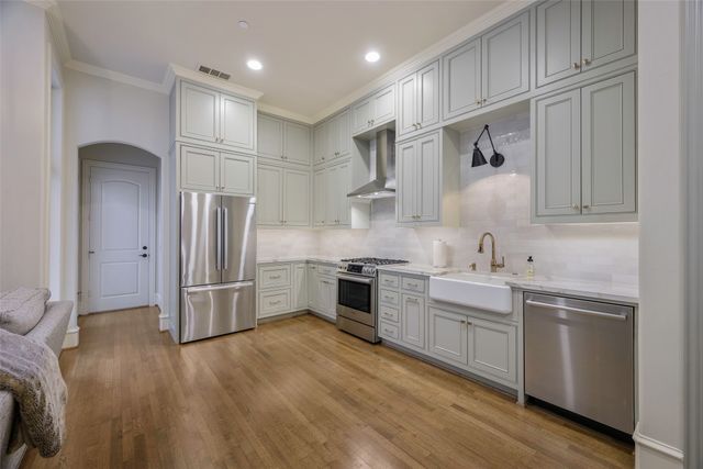 5926 Chipping Way, Dallas, TX 75252