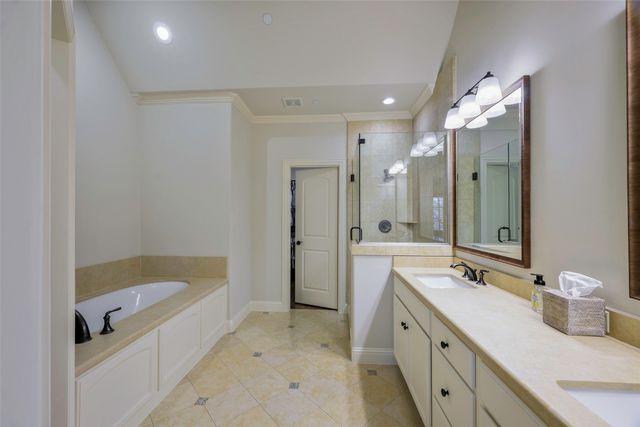 5926 Chipping Way, Dallas, TX 75252