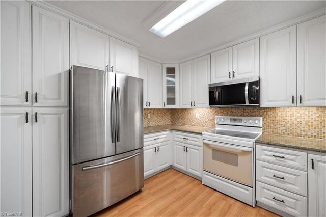 4420 Eagles Nest Drive, Winston-salem, NC 27127