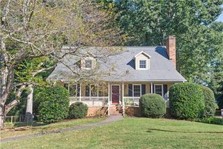 4420 Eagles Nest Drive, Winston-salem, NC 27127