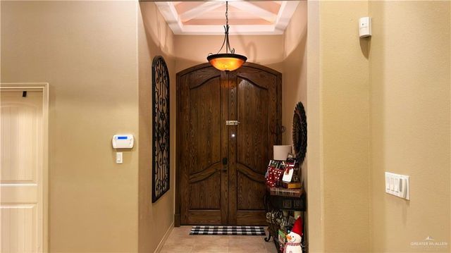 907 W Daffodil Avenue, Pharr, TX 78577