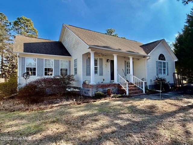 1960 Pinehurst Road, Southport, NC 28461