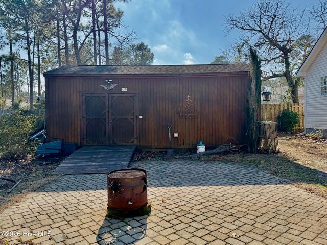 1960 Pinehurst Road, Southport, NC 28461