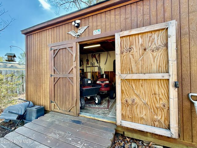 1960 Pinehurst Road, Southport, NC 28461