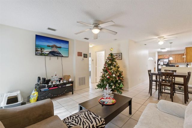 204 RIDGECREST LOOP, Minneola, FL 34715