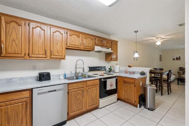 204 RIDGECREST LOOP, Minneola, FL 34715