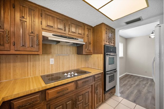 1521 Glouchester Drive, Garland, TX 75044