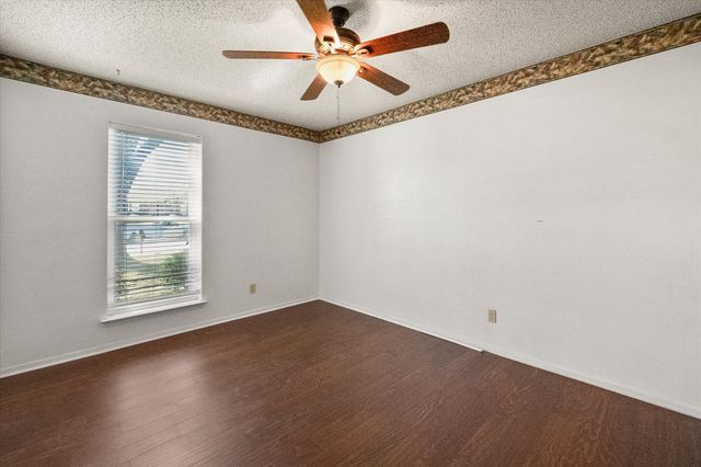 1521 Glouchester Drive, Garland, TX 75044