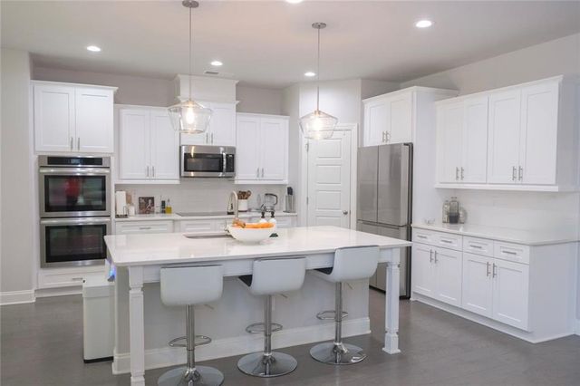 6720 Grayland Drive, Douglasville, GA 30135