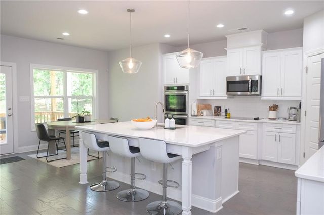 6720 Grayland Drive, Douglasville, GA 30135