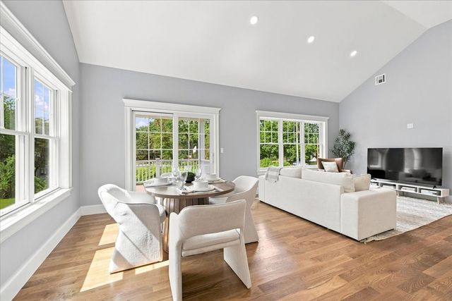 1549 Washington St 2, Walpole, MA 02081
