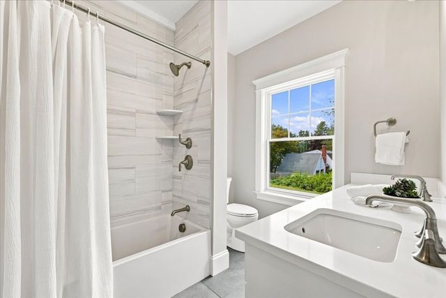 1549 Washington St 2, Walpole, MA 02081
